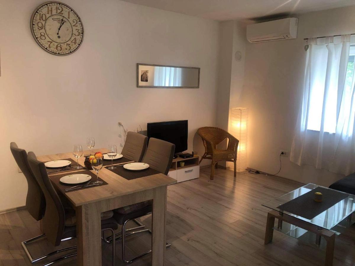 Apartmani Dokic Bale Bagian luar foto