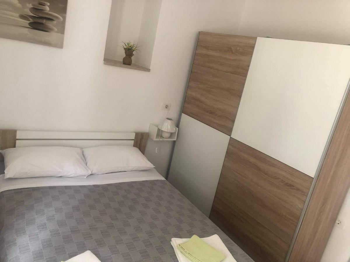 Apartmani Dokic Bale Bagian luar foto