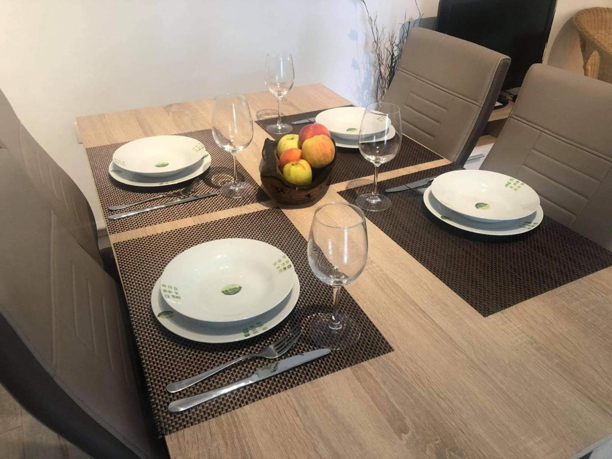 Apartmani Dokic Bale Bagian luar foto