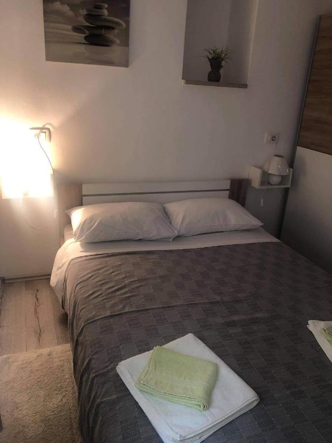 Apartmani Dokic Bale Bagian luar foto